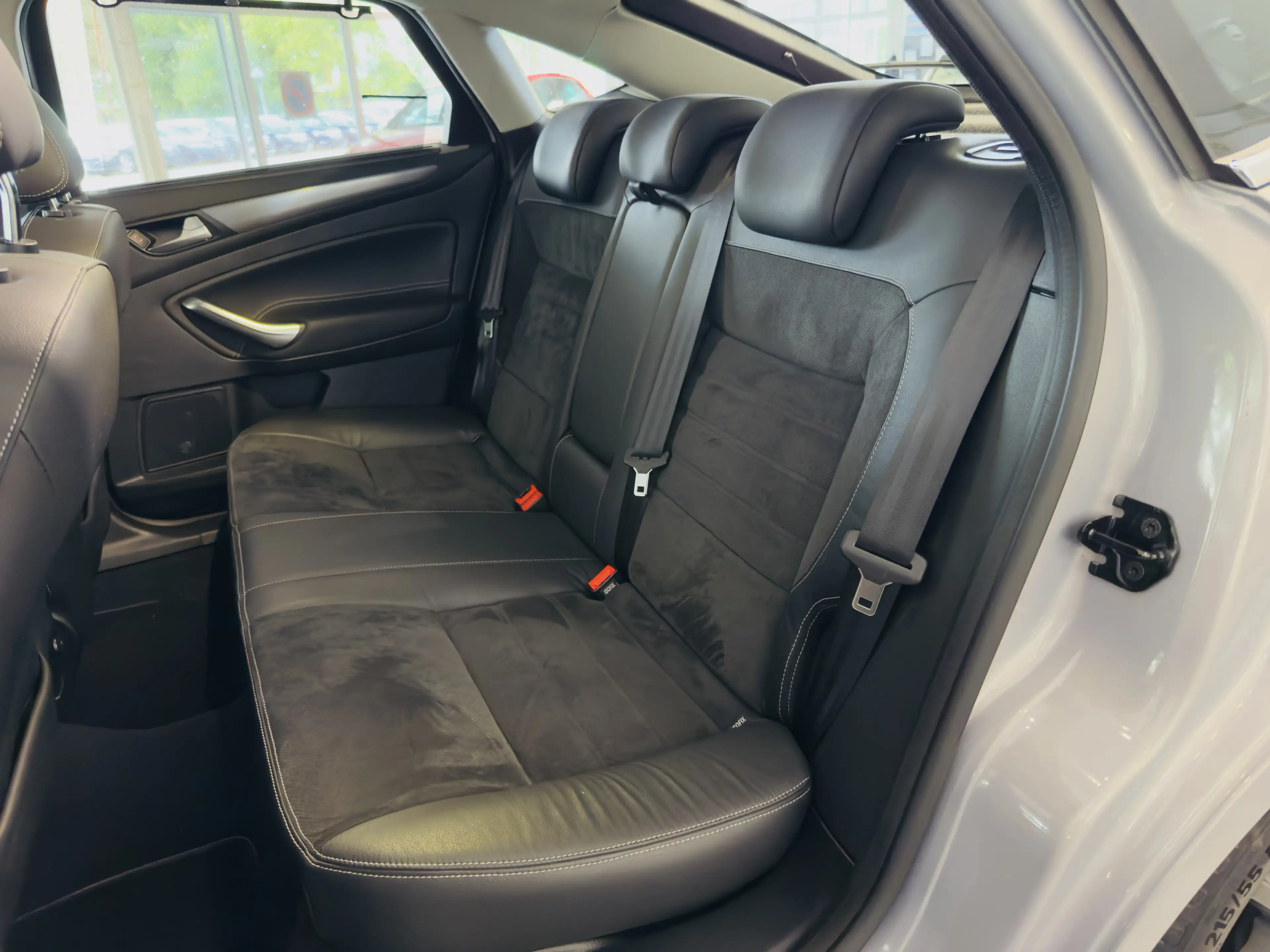 Ford Mondeo 2,0 TITANIUM 1. BESITZ ANHÄNGERKUPPLUNG — photo 14