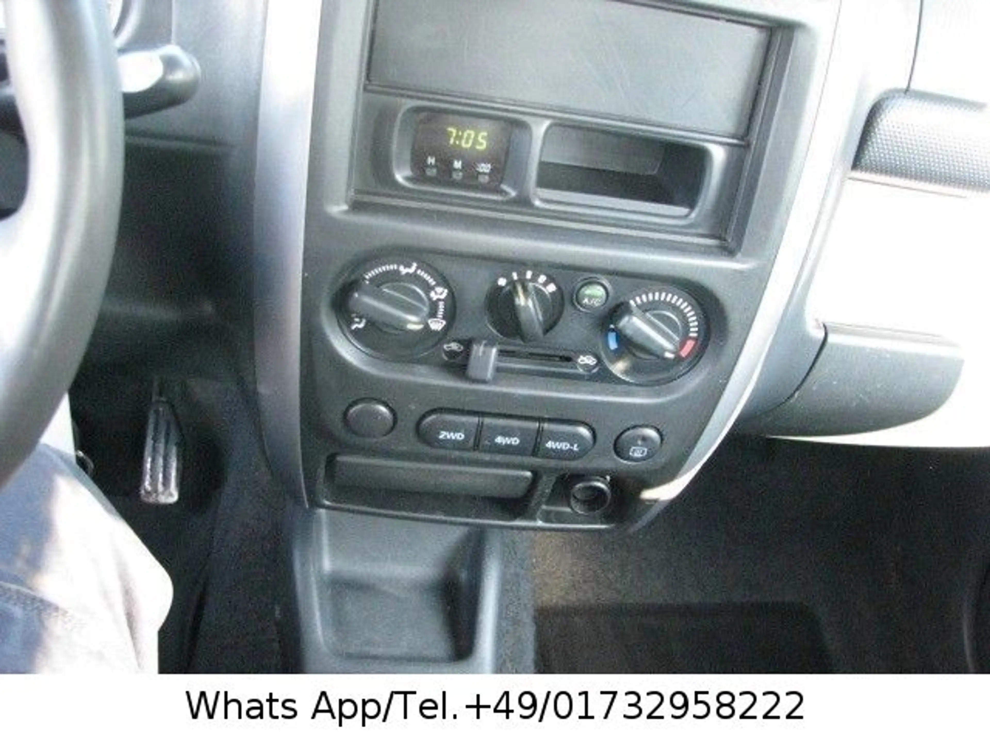 Suzuki Jimny 1.3 4WD Comfort — photo 7
