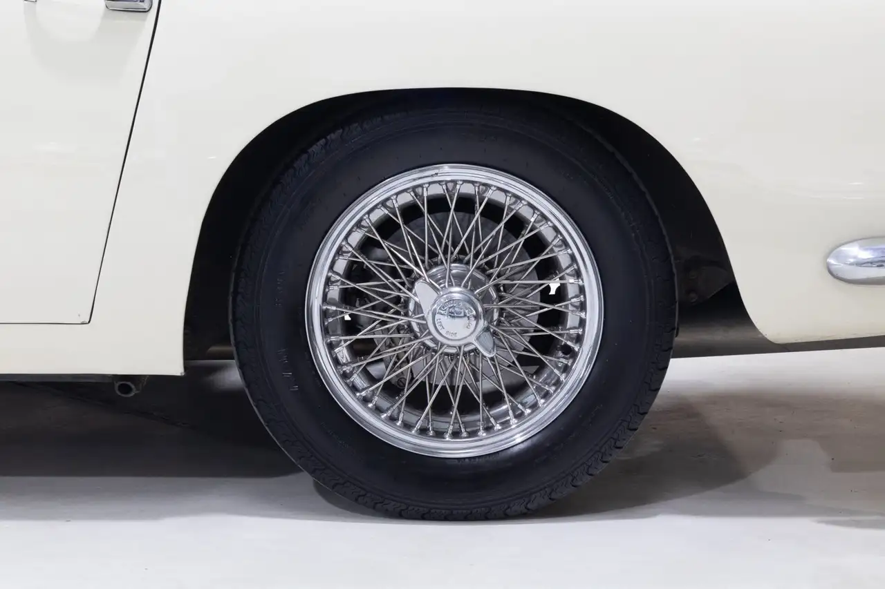 Aston Martin DB4, foto 4