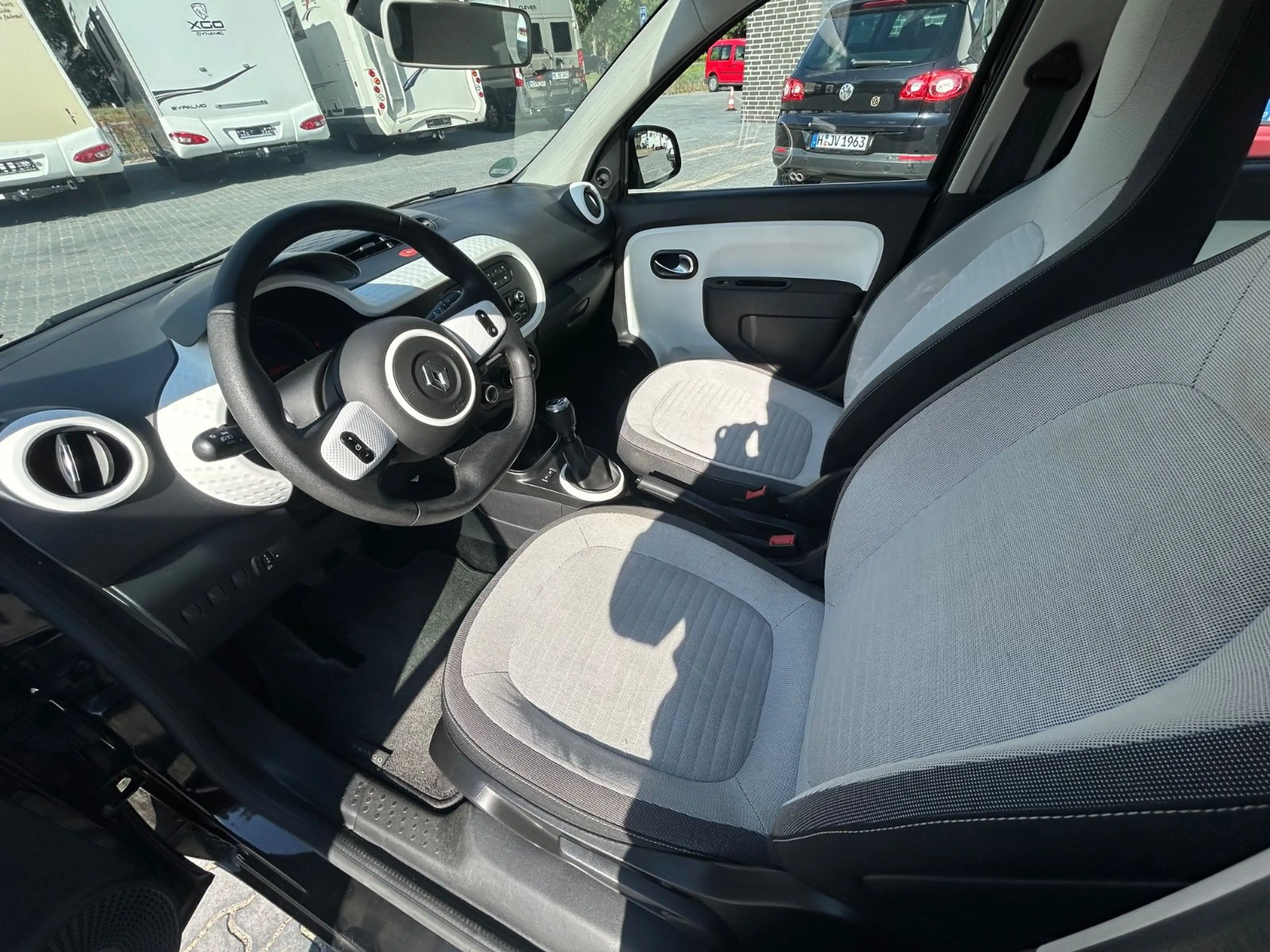 Renault Twingo Limited — photo 6