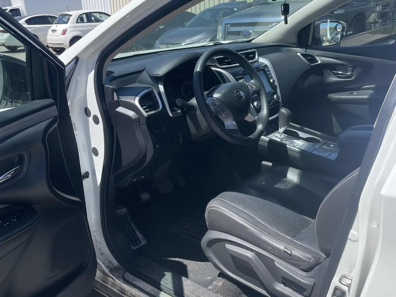 Nissan Murano снимка Nissan Murano