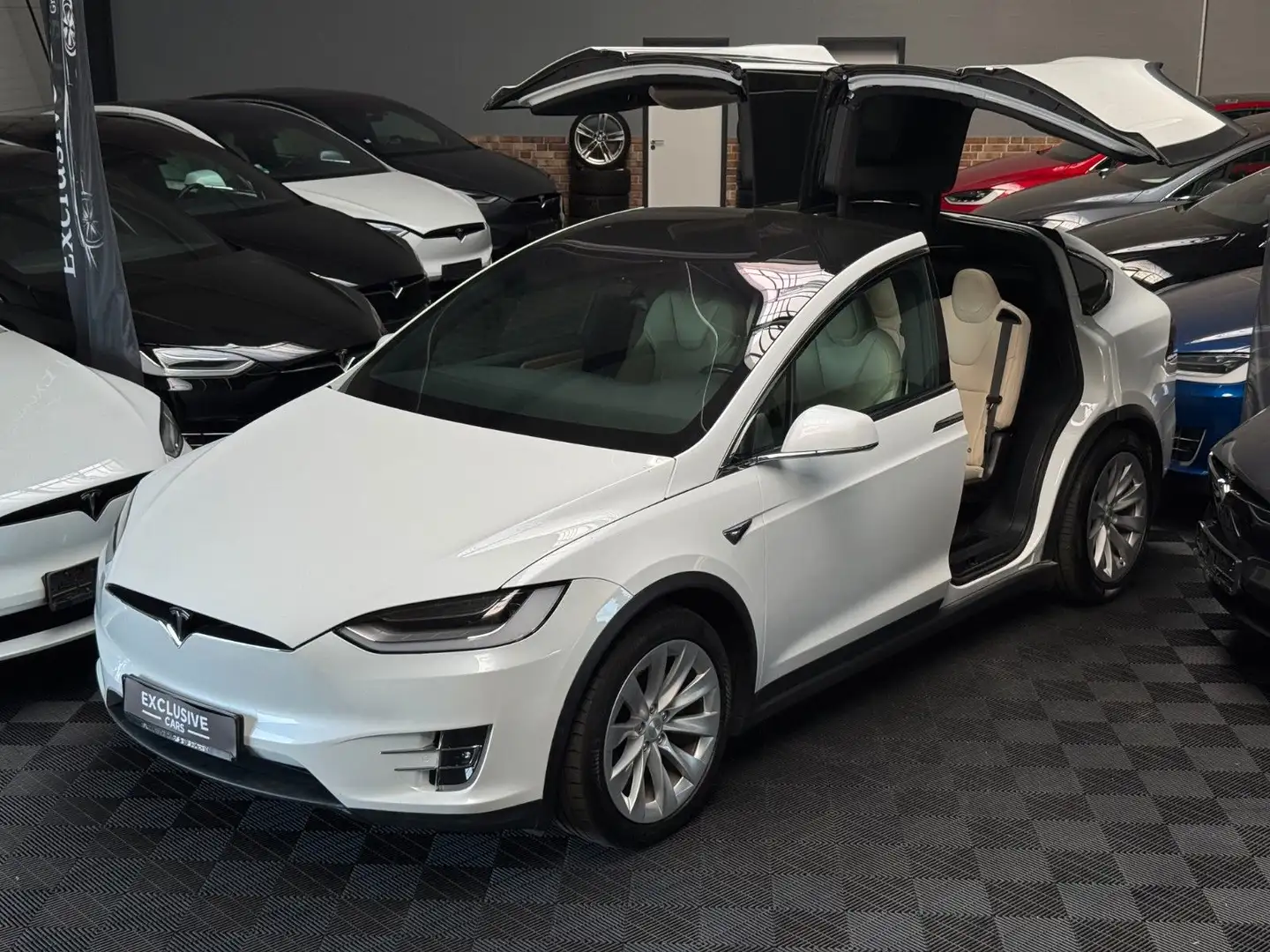 Tesla Model X MODEL X LONG RAVEN PLUS + | AUTOPILOT 3.0 | Weiß - 2