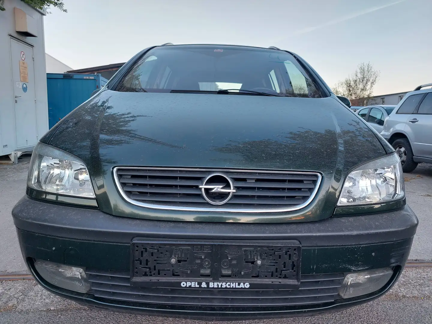 Opel Zafira Grün - 1