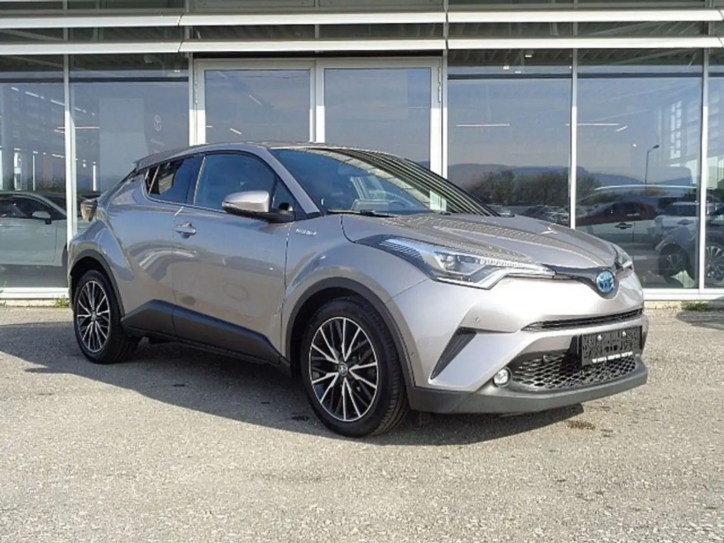 Toyota C-HR 1,8 Hybrid C-HIC CVT Grau - 1