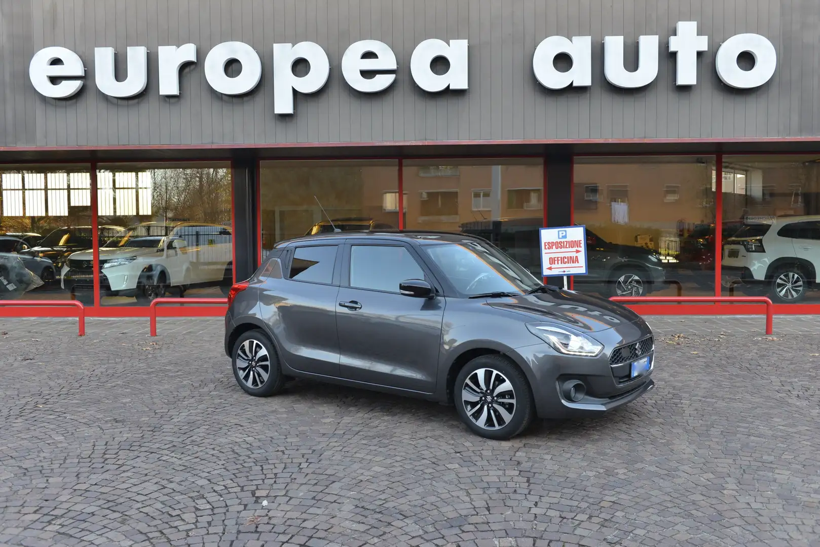 Suzuki Swift Swift VI 2017 1.2h Top 2wd my19 Grau - 1