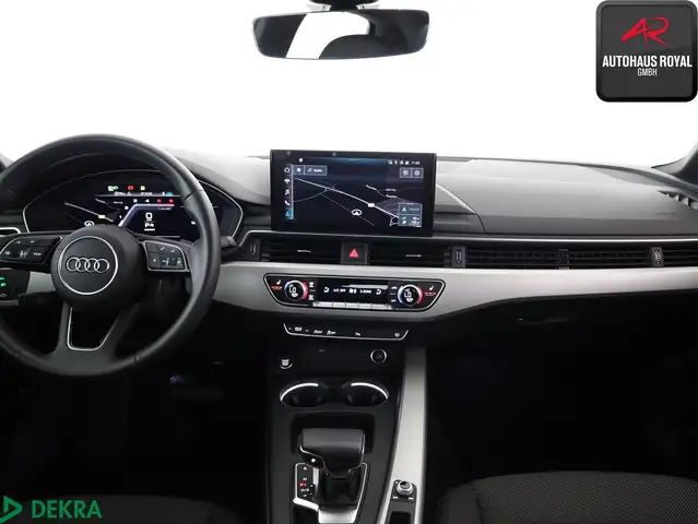 Audi A4 view 11