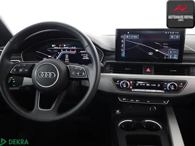 Audi A4 view 14