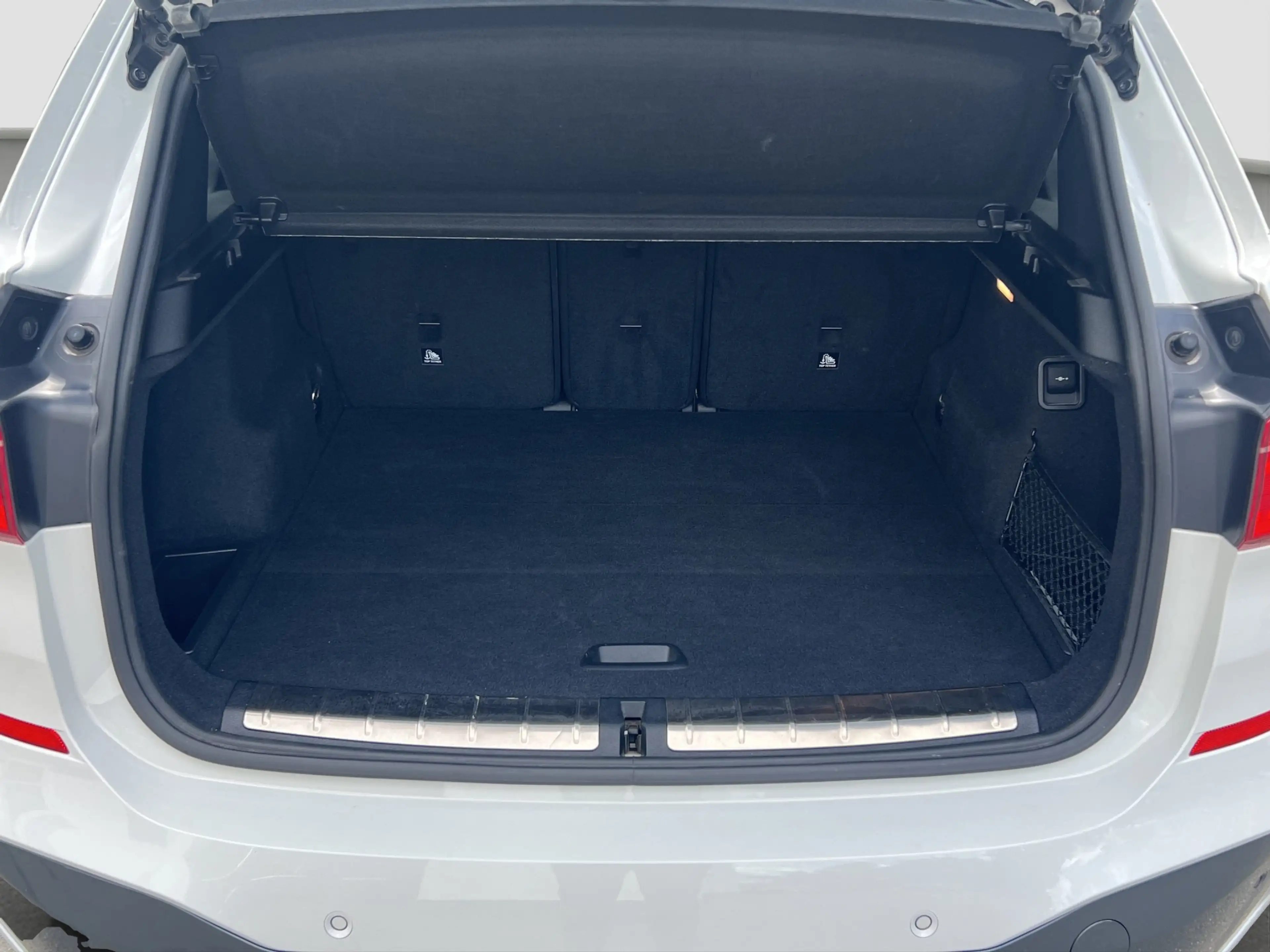 BMW X1 xDrive 20i ///M-Sport LED Navi RFK Tempo PDC — photo 10
