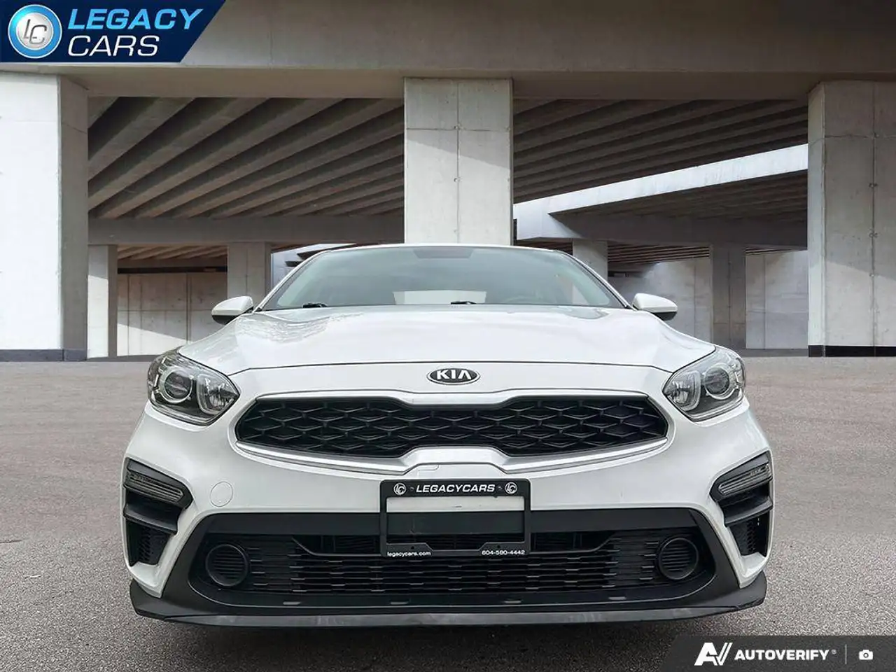 Kia Forte снимка Kia Forte