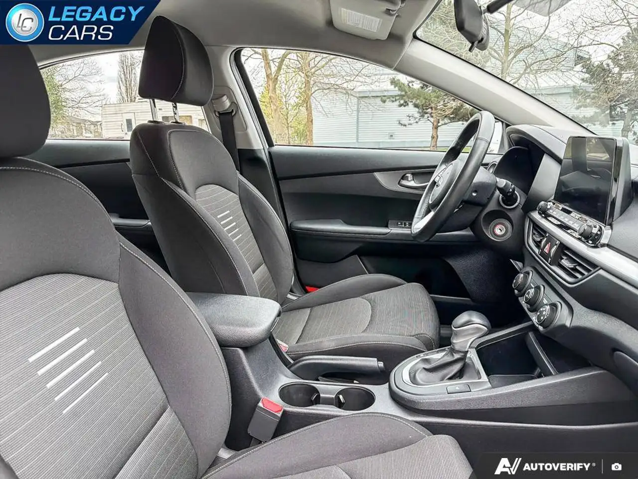 Kia Forte снимка Kia Forte