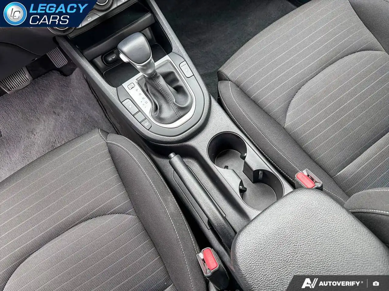 Kia Forte снимка Kia Forte