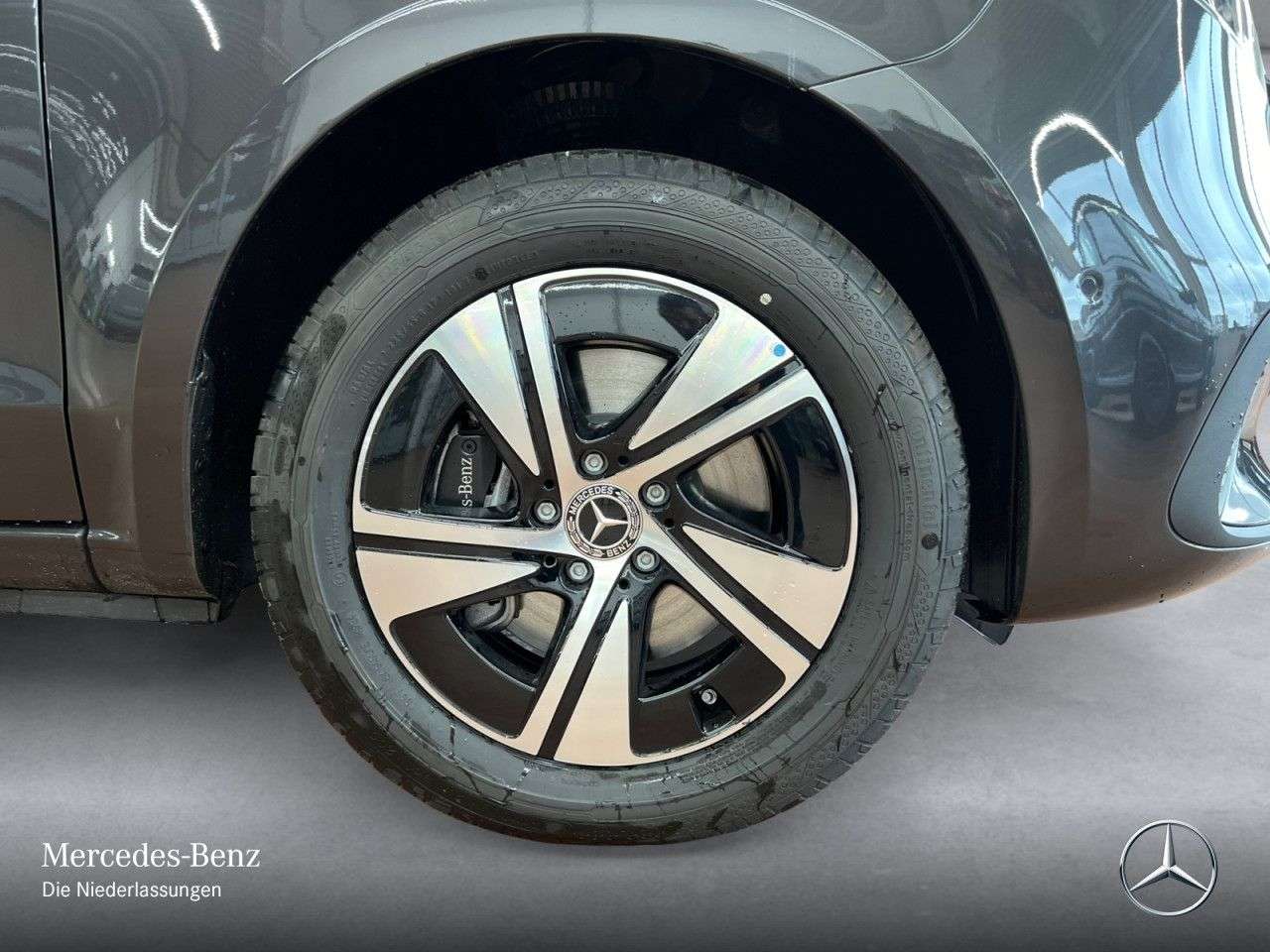 Mercedes-Benz V 250