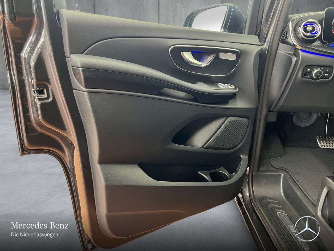 Mercedes-Benz V 250