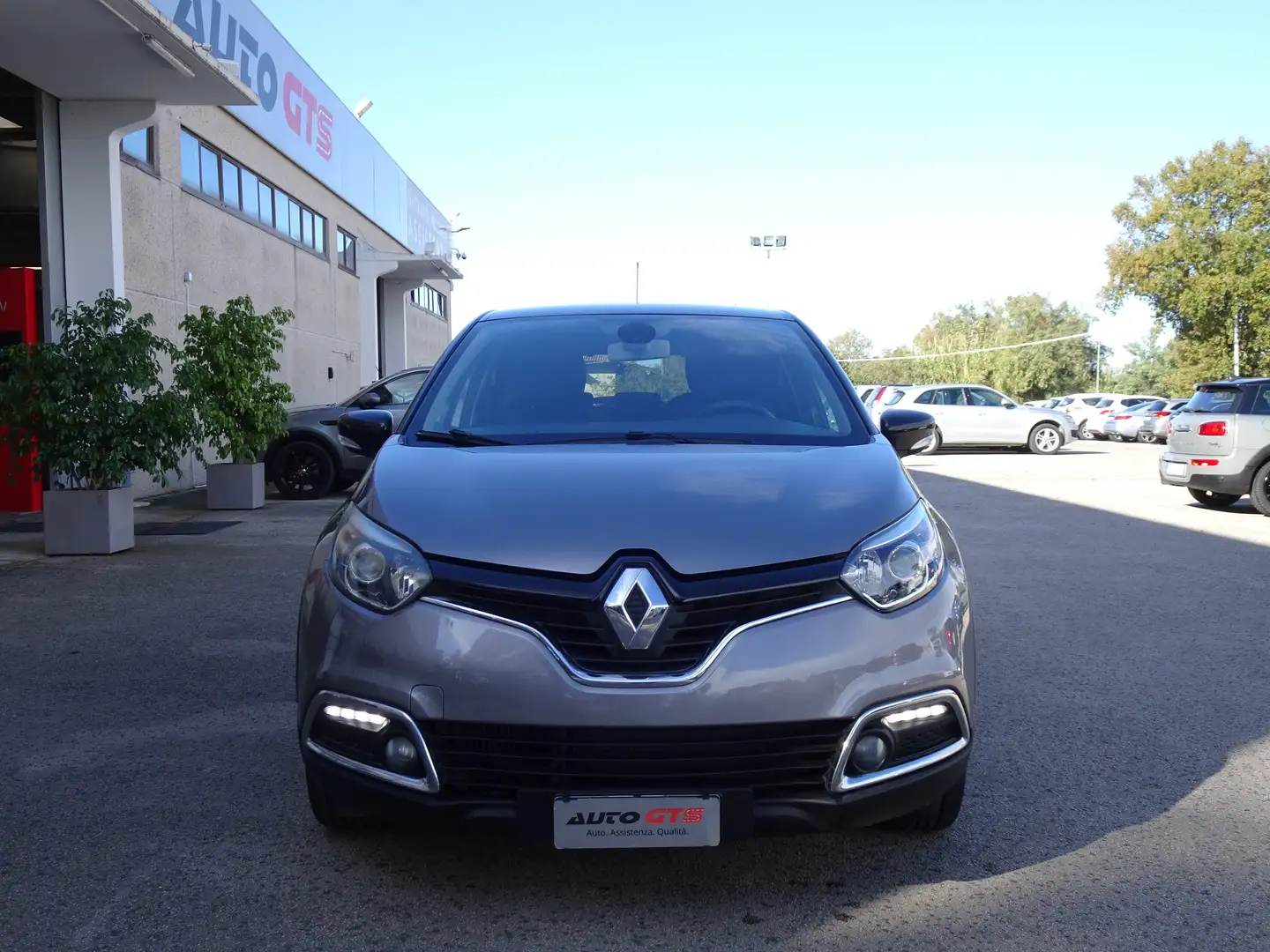Renault Captur Captur 1.5 dci energy R-Link s&s Grijs - 2