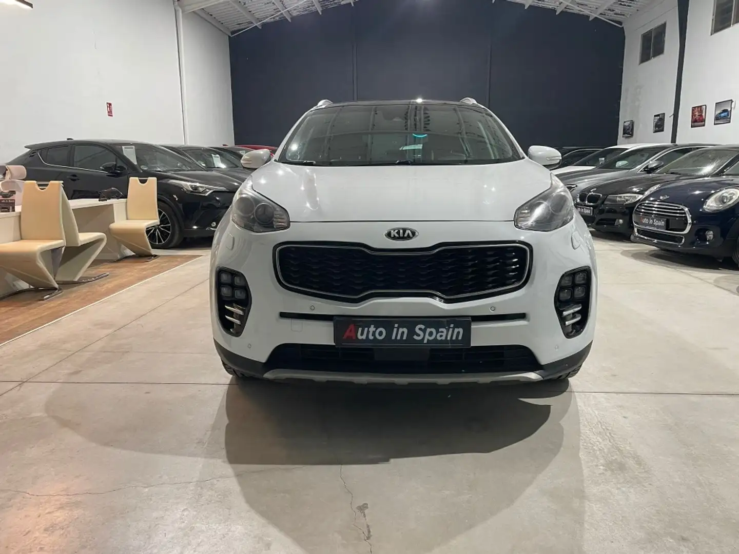 Kia Sportage 1.6 T-GDi GT Line Essential DCT 4x4 177 Weiß - 2
