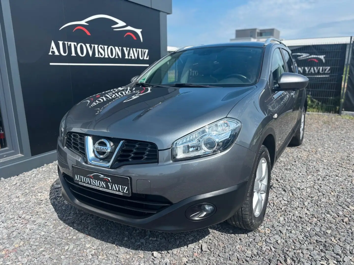 Nissan Qashqai /KAMERA/PANO/PDC/NAVI/TEMPO/12.GARANTIE/ Argent - 1