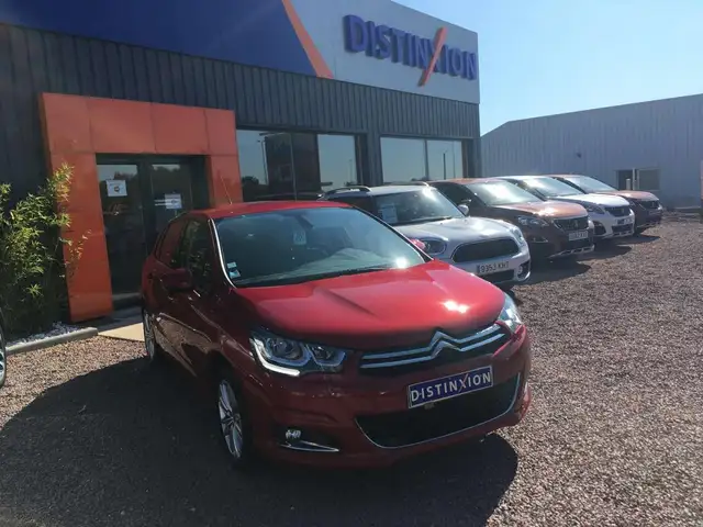 Citroen C4 view 2