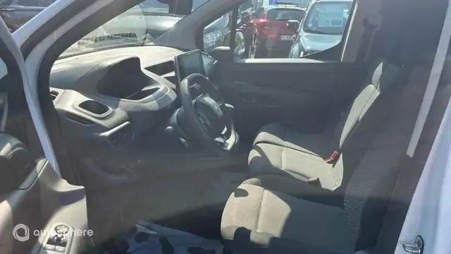 Peugeot Partner view 12
