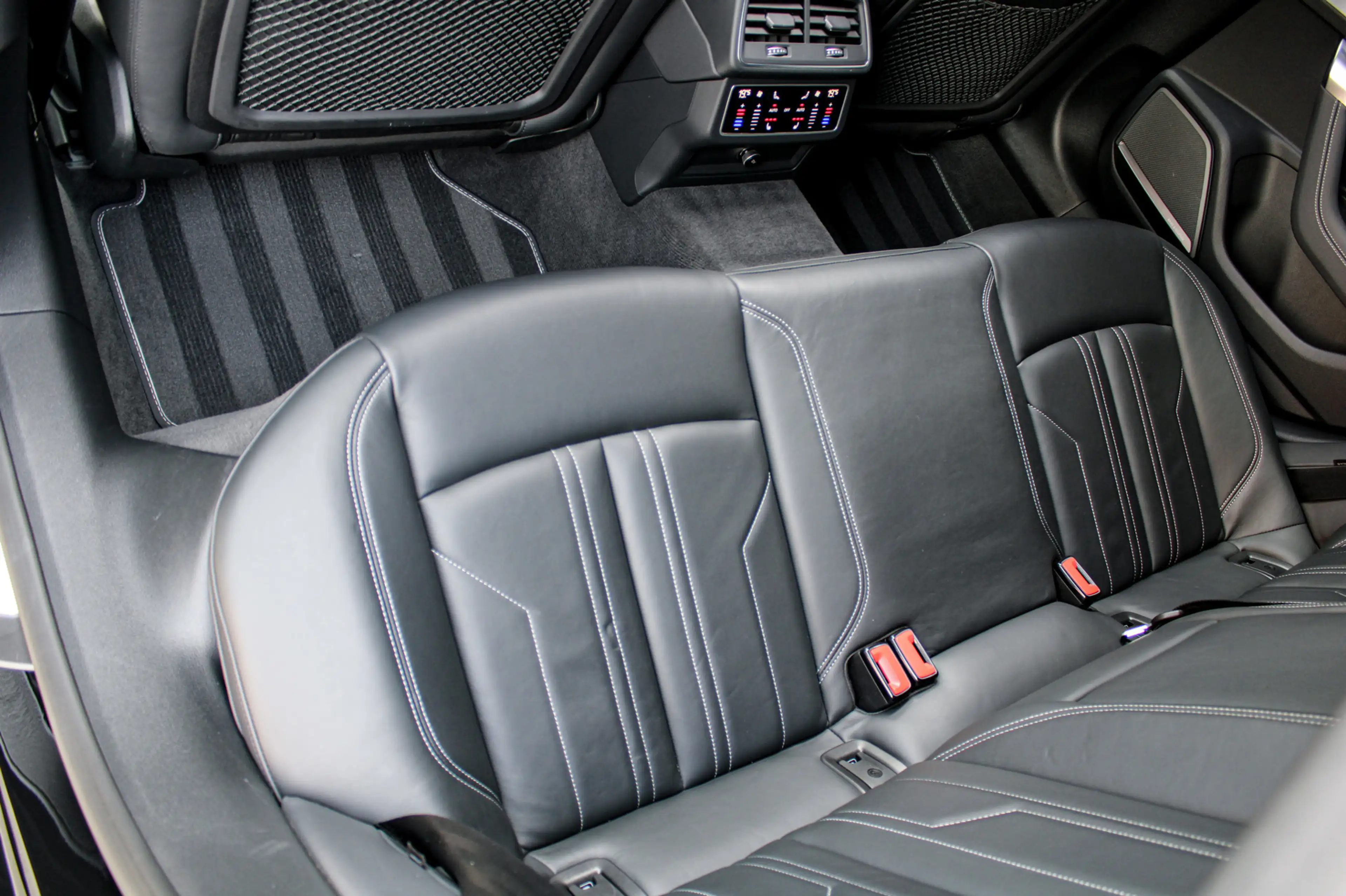 Audi A7 Sportback 55 TFSI e quattro Competition | B&O Adva — photo 39