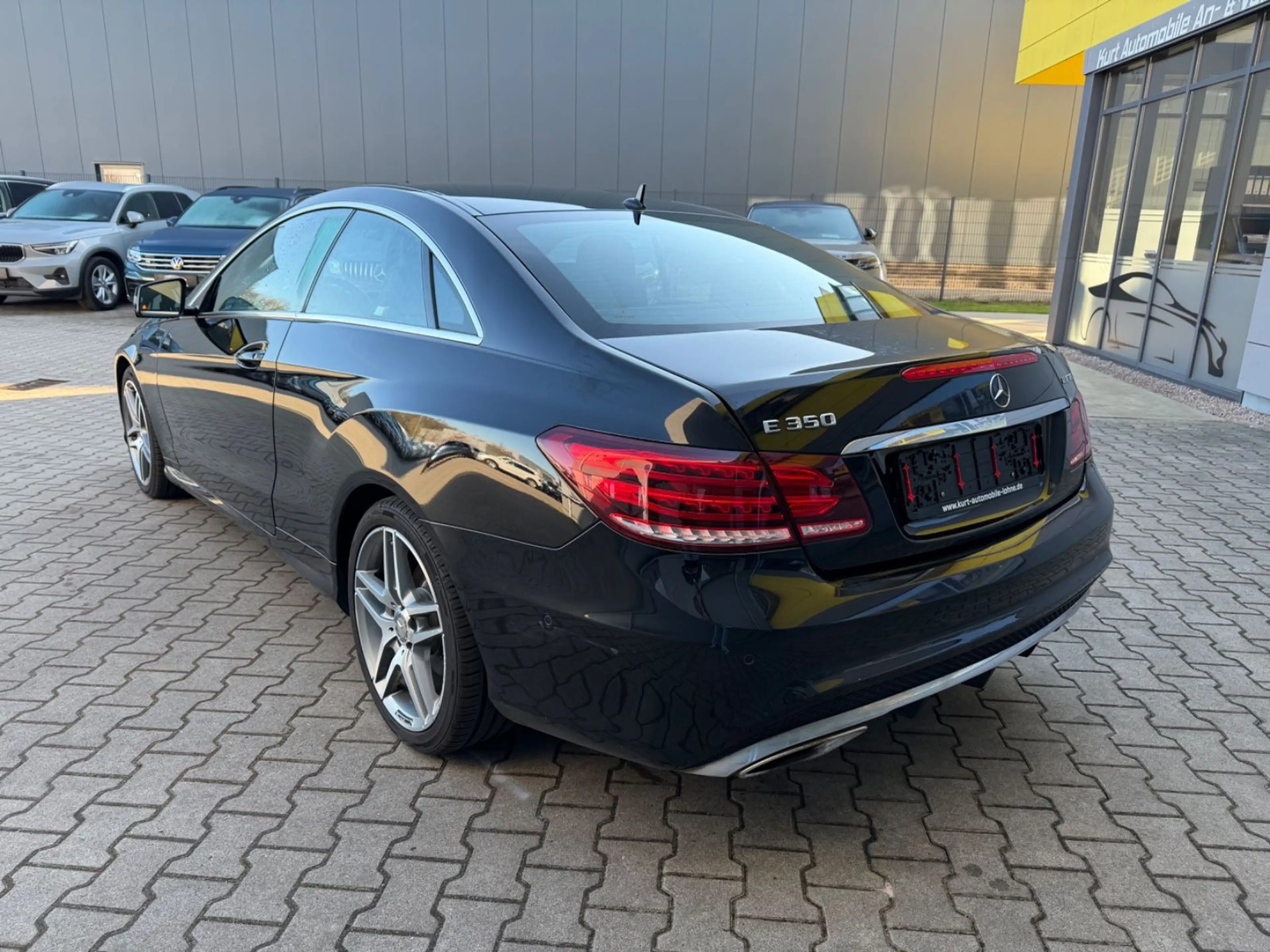 Mercedes-Benz E 350 d BlueTec/AMG LINE/LEDER/SHZ/AUTOMATIK/NAV — photo 4