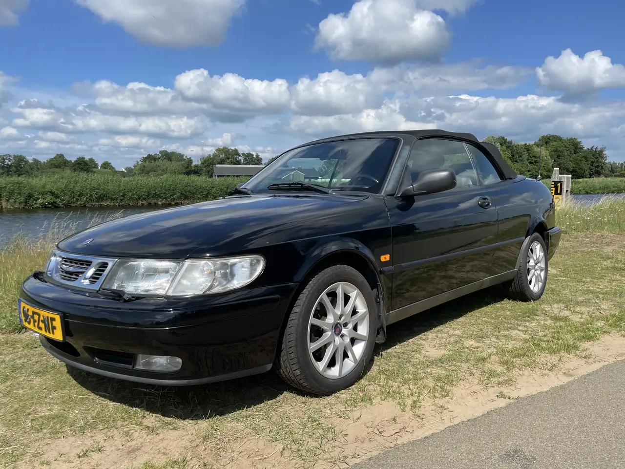Saab 9-3 2.0 Turbo SE, foto 3