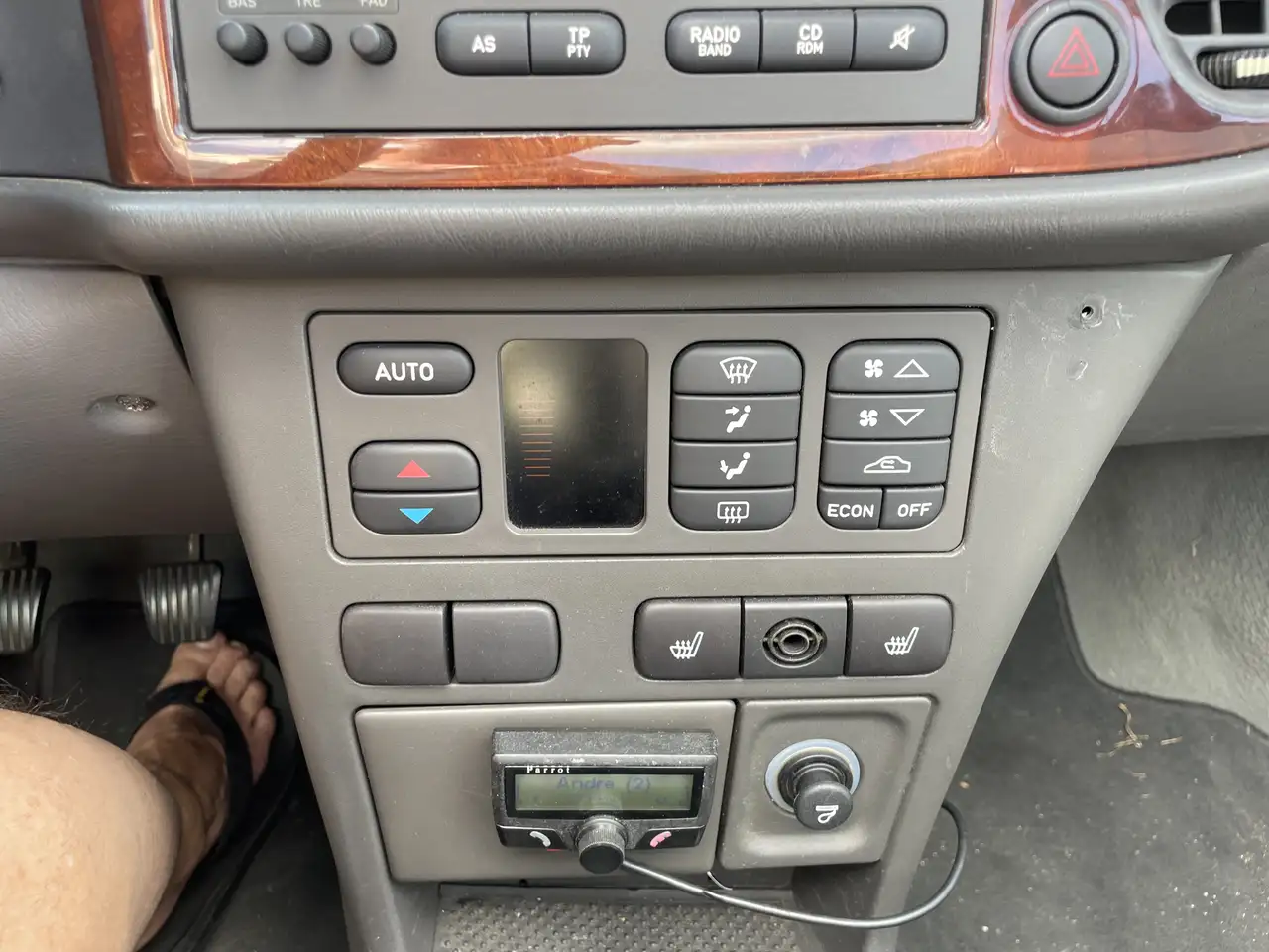 Saab 9-3 2.0 Turbo SE, foto 4