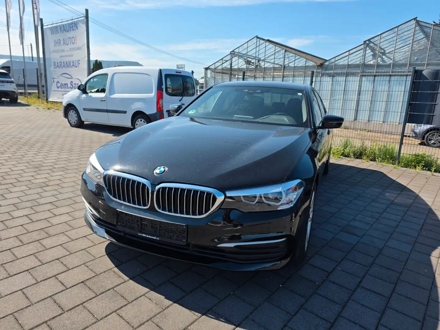 BMW 520 Baureihe 5 Lim. 520 i *Automatik* Schwarz - 2