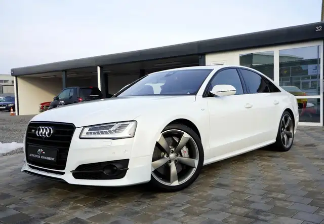 Audi S8 Plus*Fond System*AHK*Keramik*Carbon*B&O*