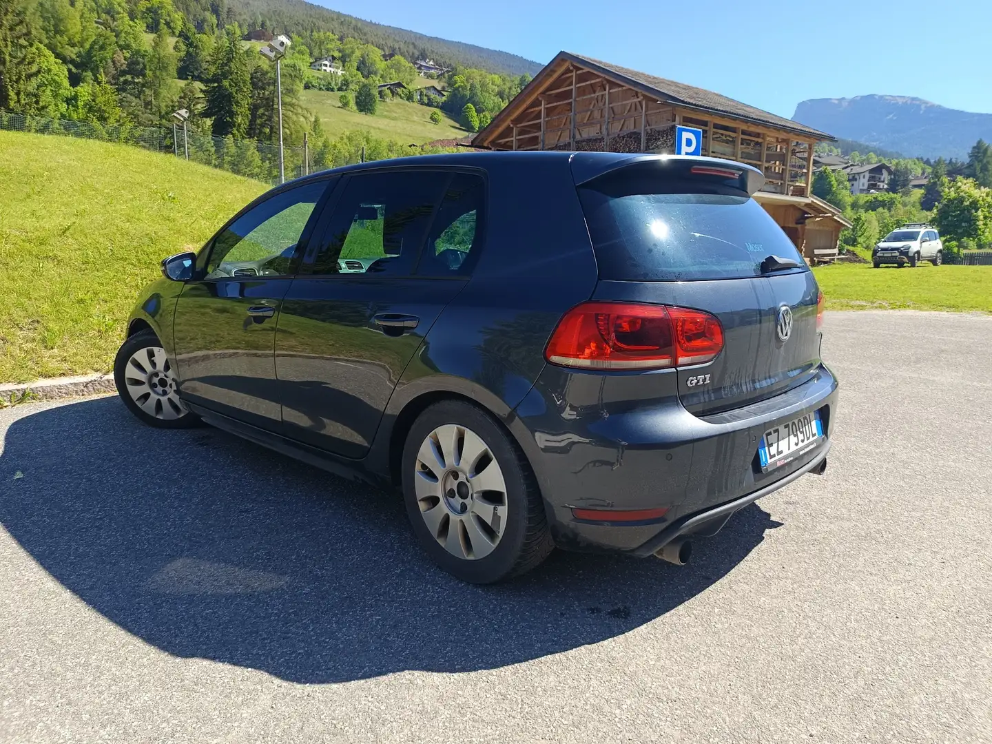 Volkswagen Golf GTI 5p 2.0 tsi - 1