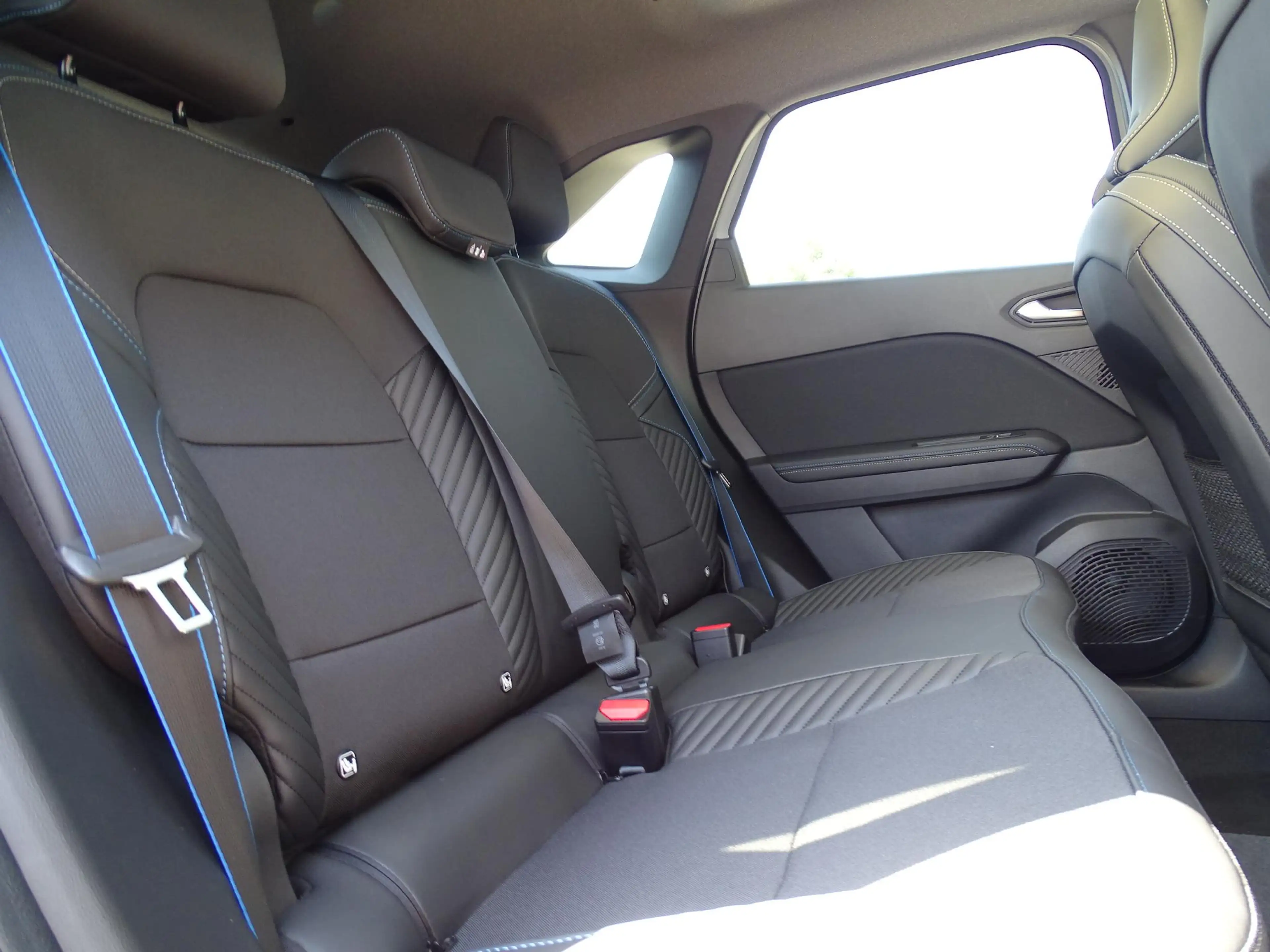 Renault Symbioz 1.8 E-Tech full hybrid 160 esprit Alpine NU 5 JAAR — photo 7
