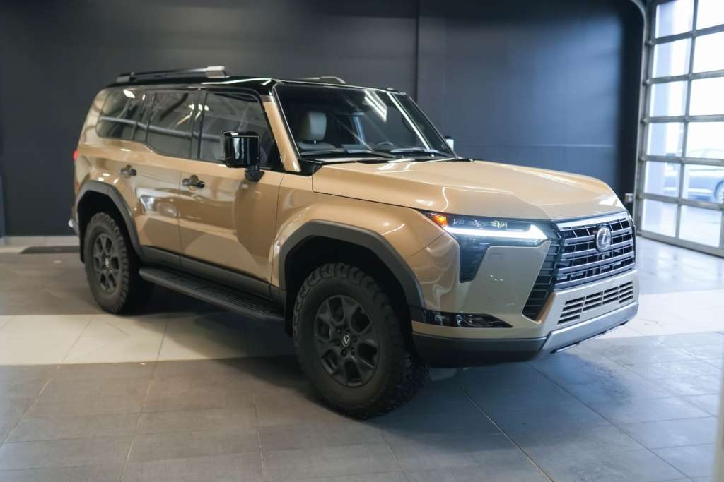 2026 Lexus GX OVERTRAIL+
