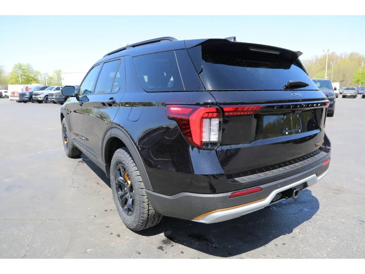 Ford Explorer снимка Ford Explorer