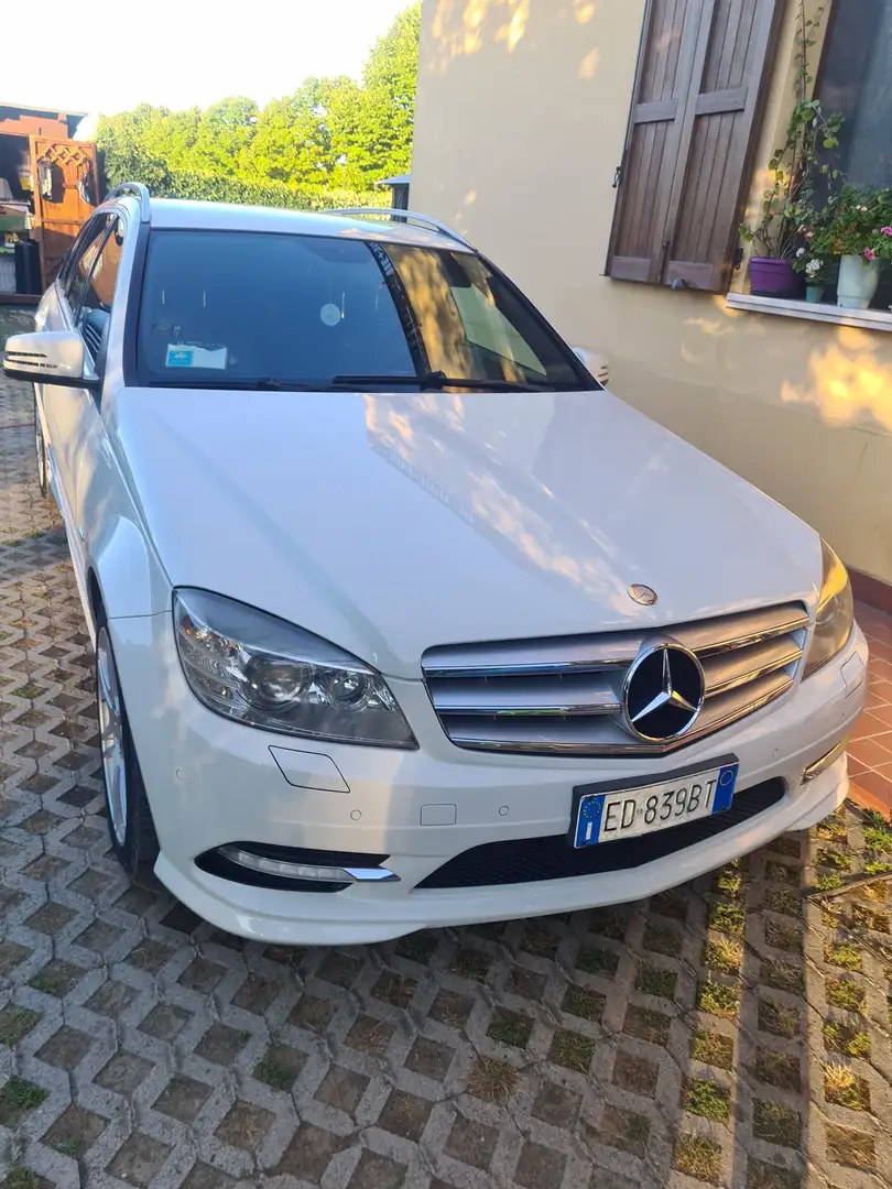 Mercedes-Benz C 220 SW cdi be Avantgarde AMG Bianco - 1