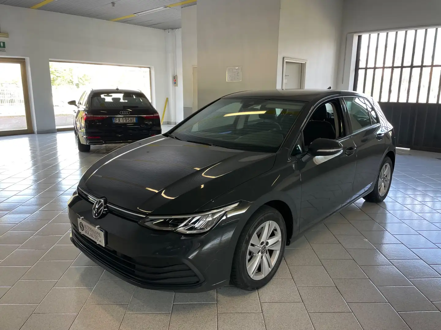 Volkswagen Golf Golf 1.5 eTSI 130 CV EVO ACT DSG Life Grigio - 1