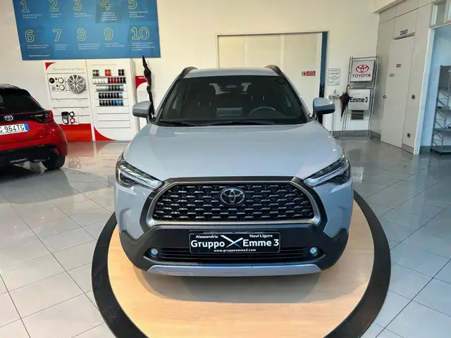 Toyota Corolla Cross 1.8 Hybrid 140 CV E-CVT Trend