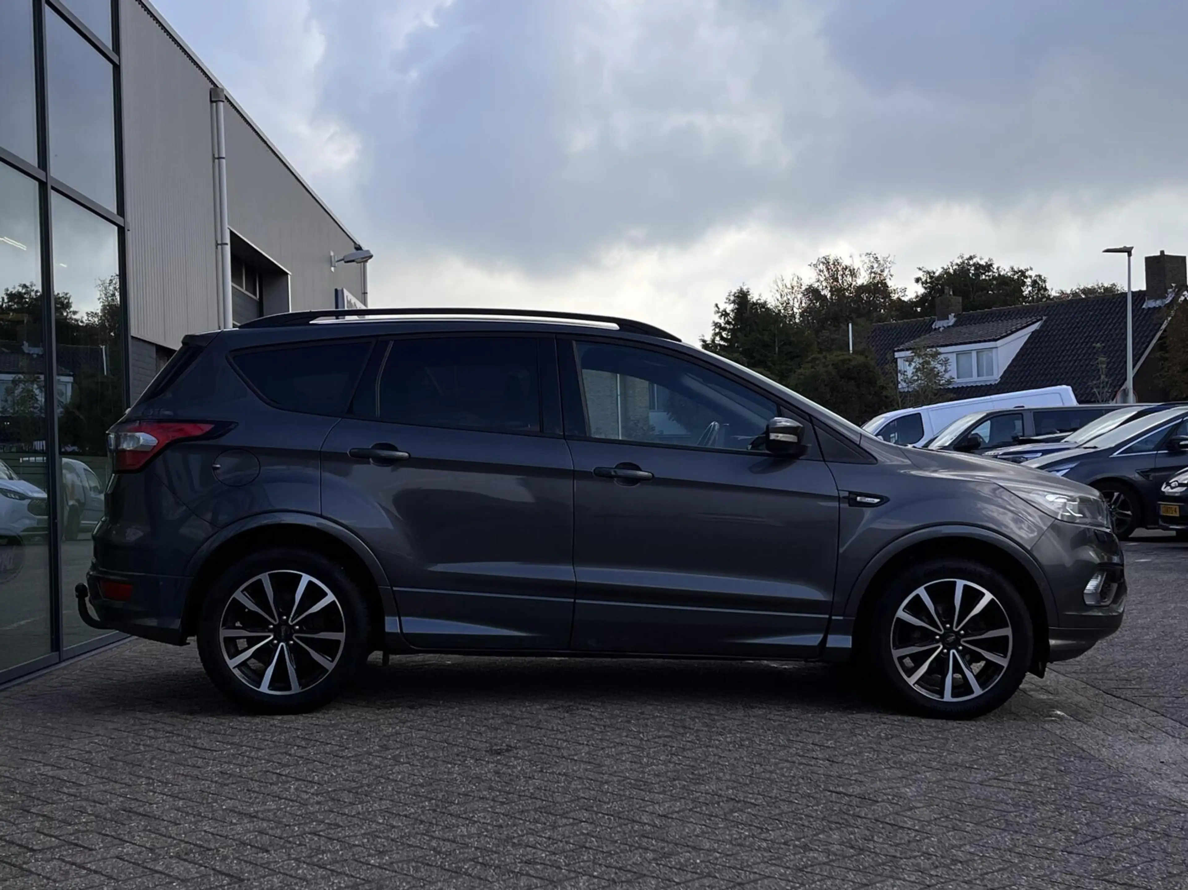 Ford Kuga 1.5 EcoBoost ST Line 120PK DISTRIBUTIERIEM IS VERV — photo 8