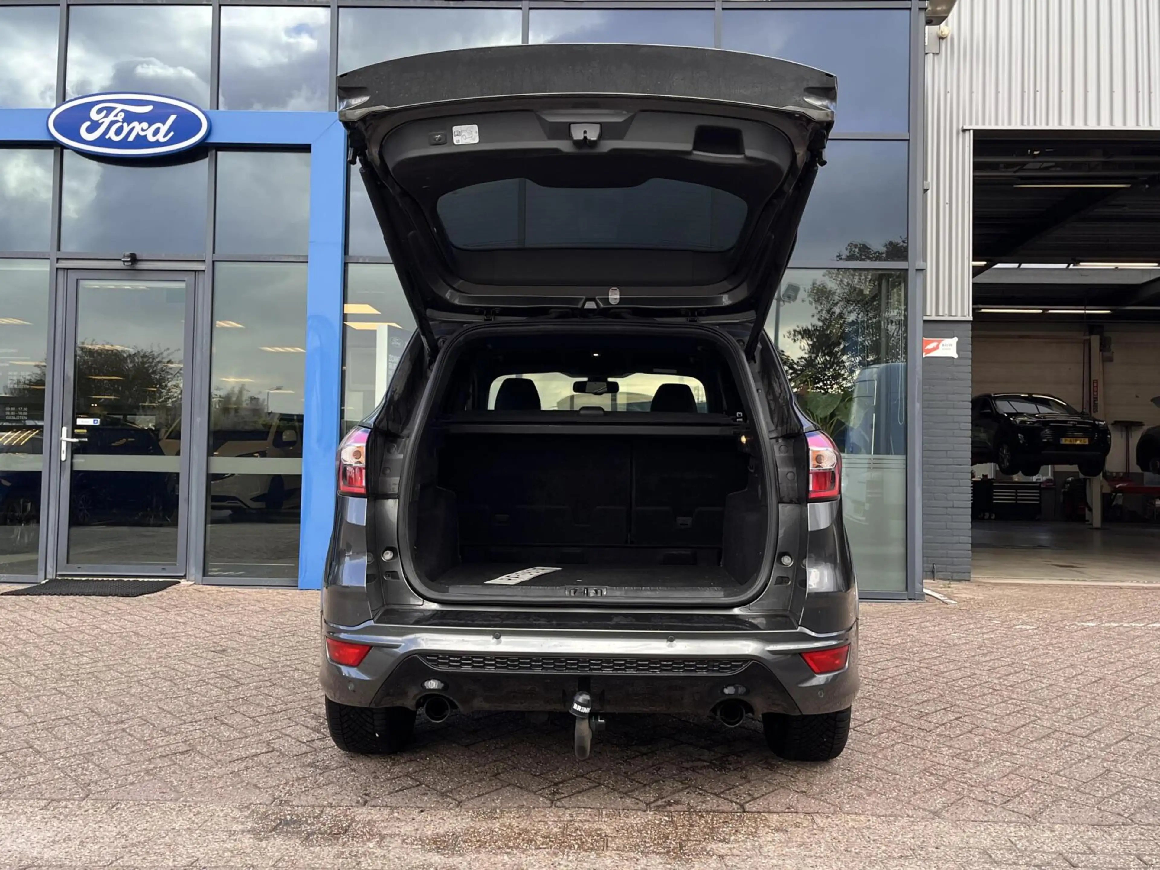 Ford Kuga 1.5 EcoBoost ST Line 120PK DISTRIBUTIERIEM IS VERV — photo 13