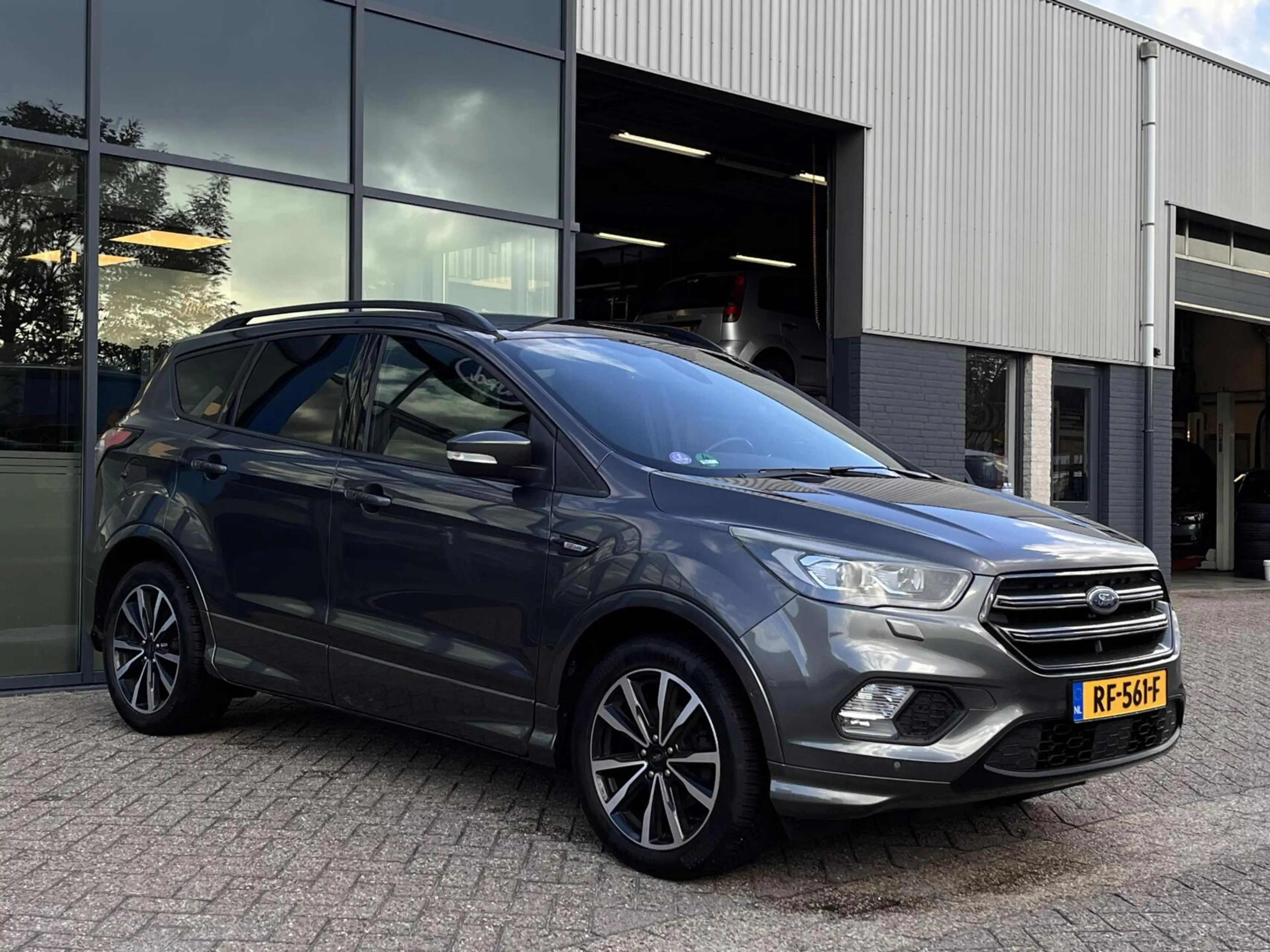 Ford Kuga 1.5 EcoBoost ST Line 120PK DISTRIBUTIERIEM IS VERV — photo 7