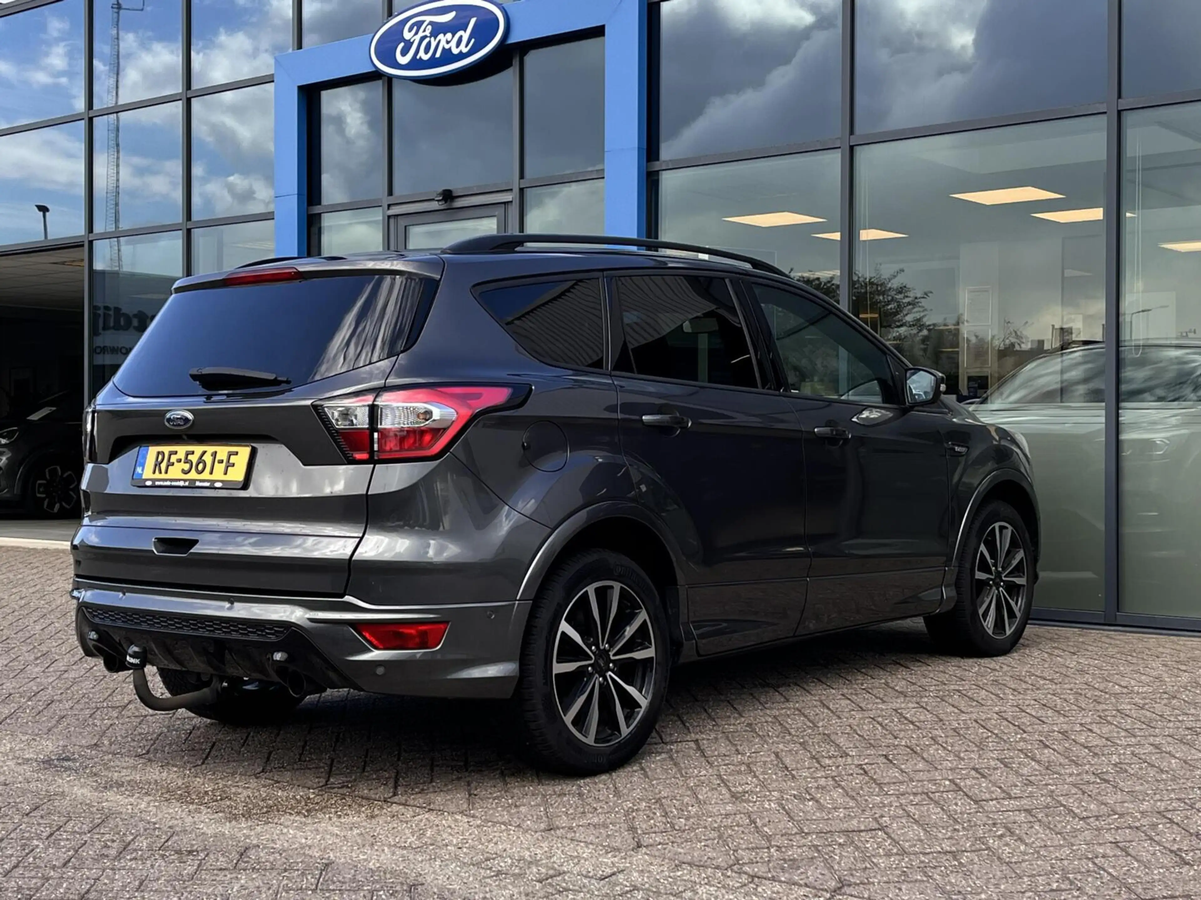 Ford Kuga 1.5 EcoBoost ST Line 120PK DISTRIBUTIERIEM IS VERV — photo 2