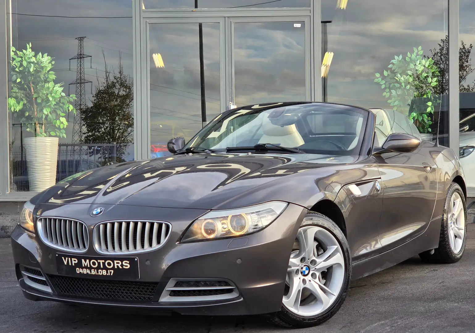 BMW Z4 3.0iA // 35i // 1ER PROPRIETAIRE Grijs - 2