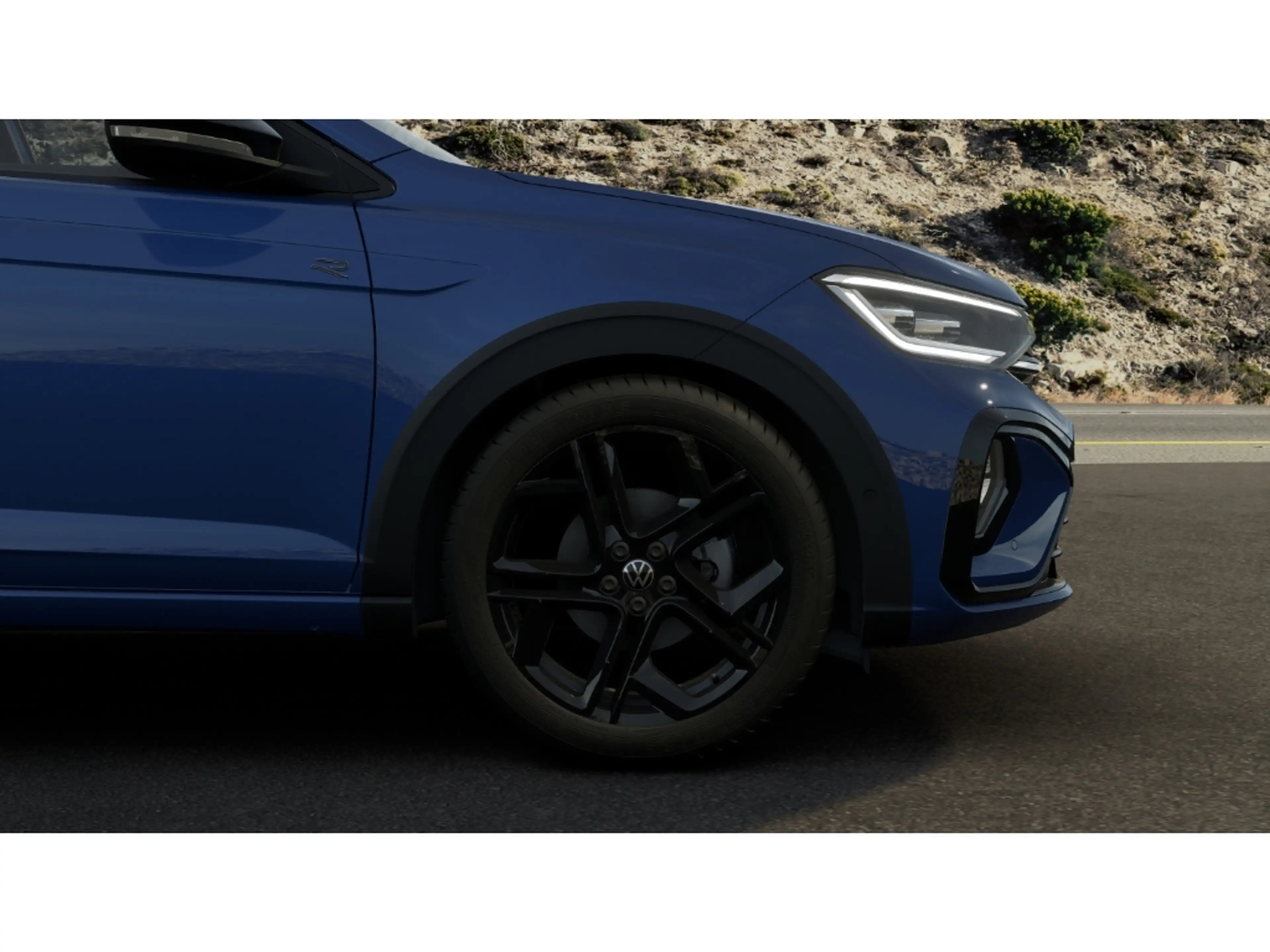 Volkswagen Taigo R-Line 1.5 TSI DSG Black Style IQ.DRIVE — photo 5