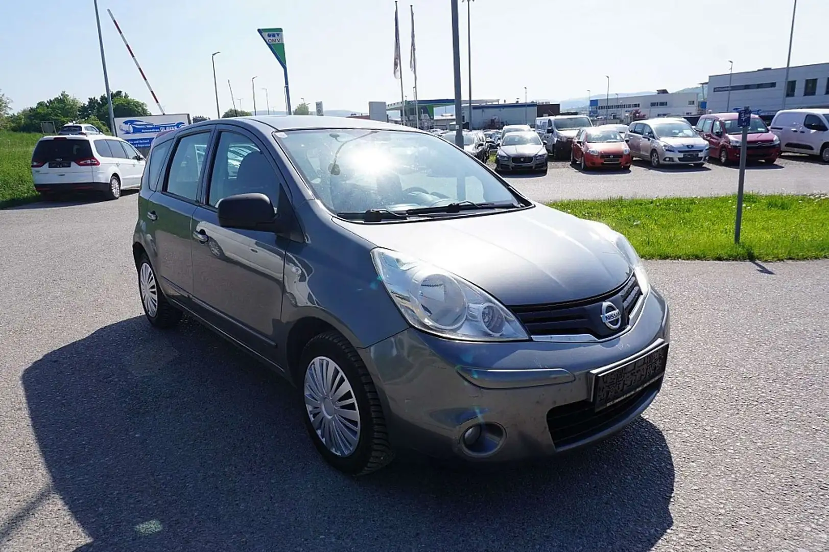 Nissan Note 1,5 Acenta dCi Grau - 2