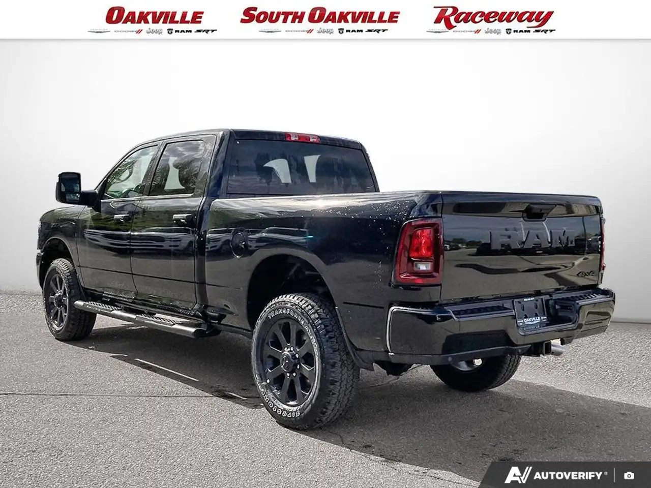 RAM 2500 снимка RAM 2500