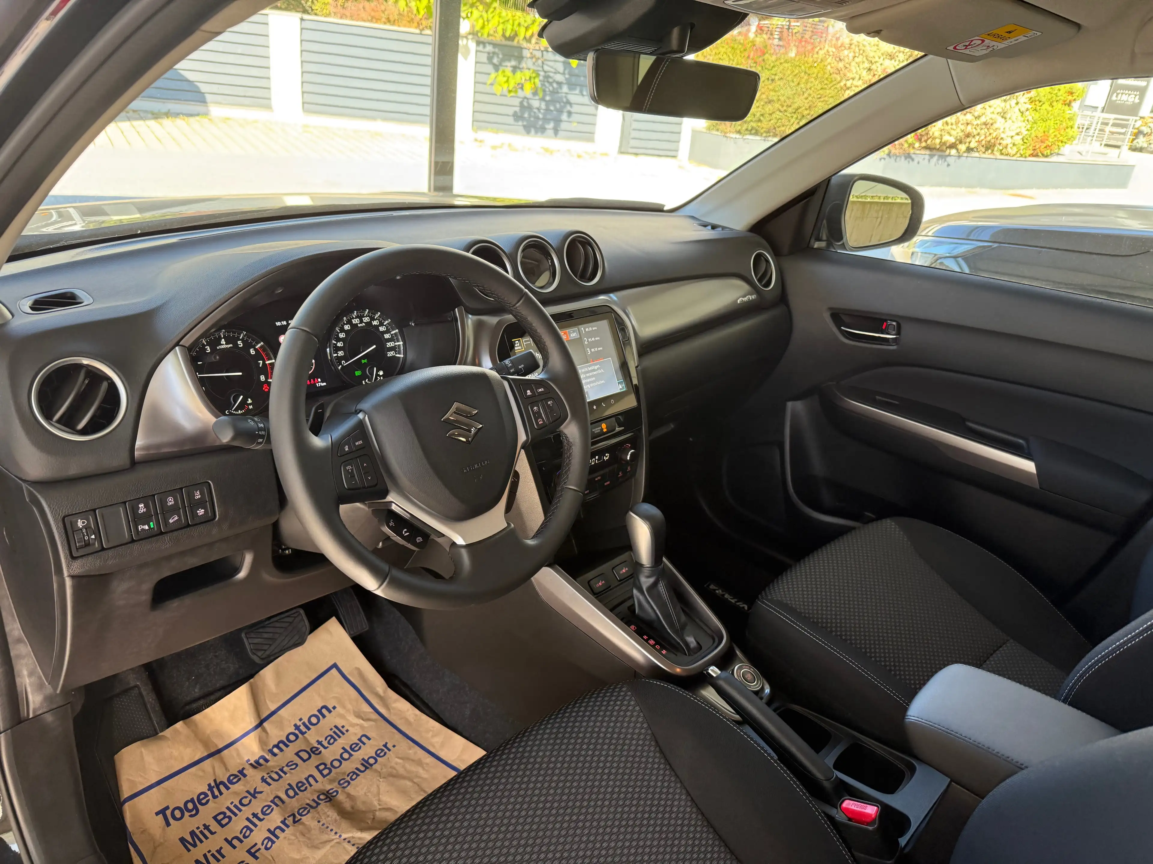 Suzuki Vitara Vitara 1,4 Hybrid ALLGRIP shine Aut. — photo 10