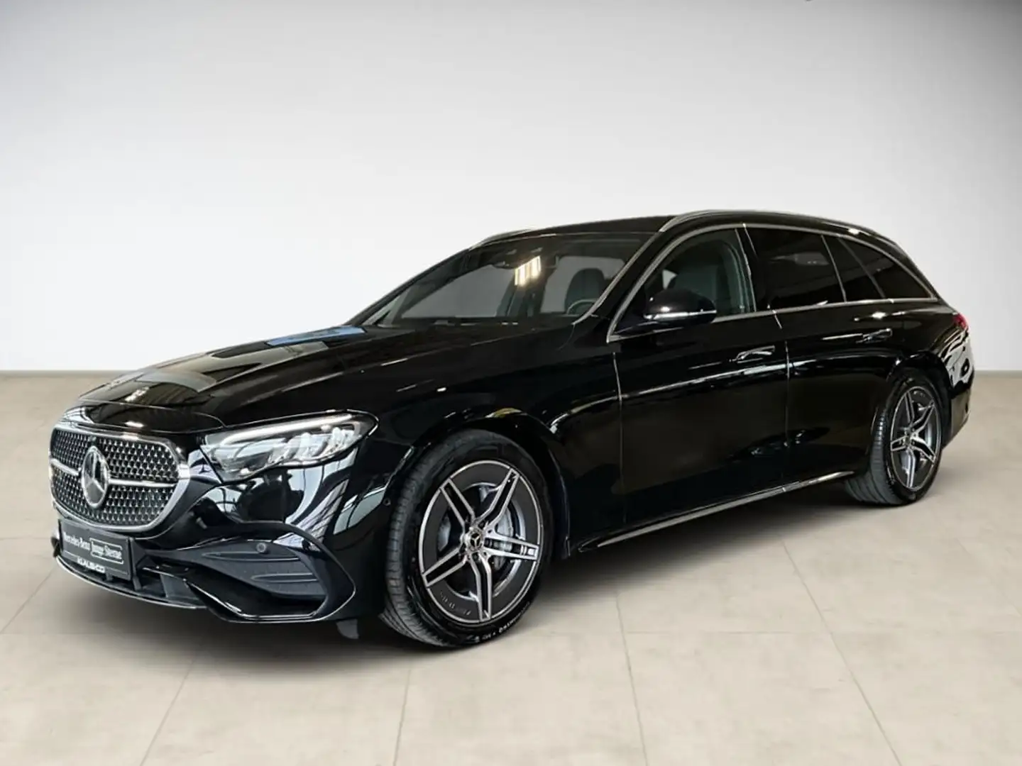 Mercedes-Benz E 220 d AMG T-Modell ACC AHK AUT Kam. KlimaA LED Schwarz - 1