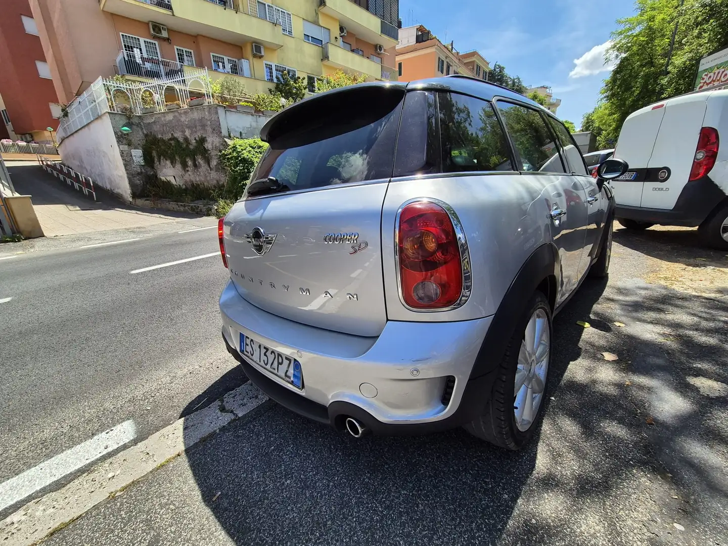 MINI Cooper SD Countryman 2.0 tdi cambio automatico Grigio - 2