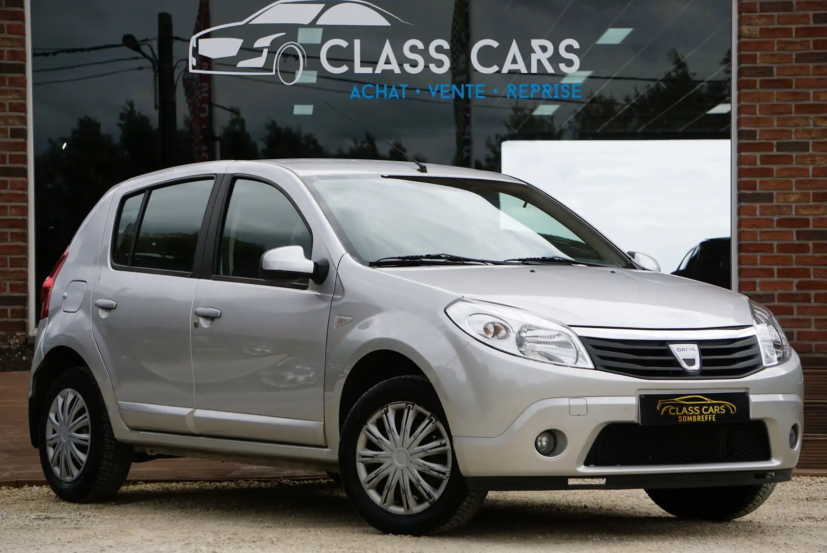 Dacia Sandero 1.2i Ambiance CLIMATISATION 12 MOIS GARANTIE EU5 Zilver - 2