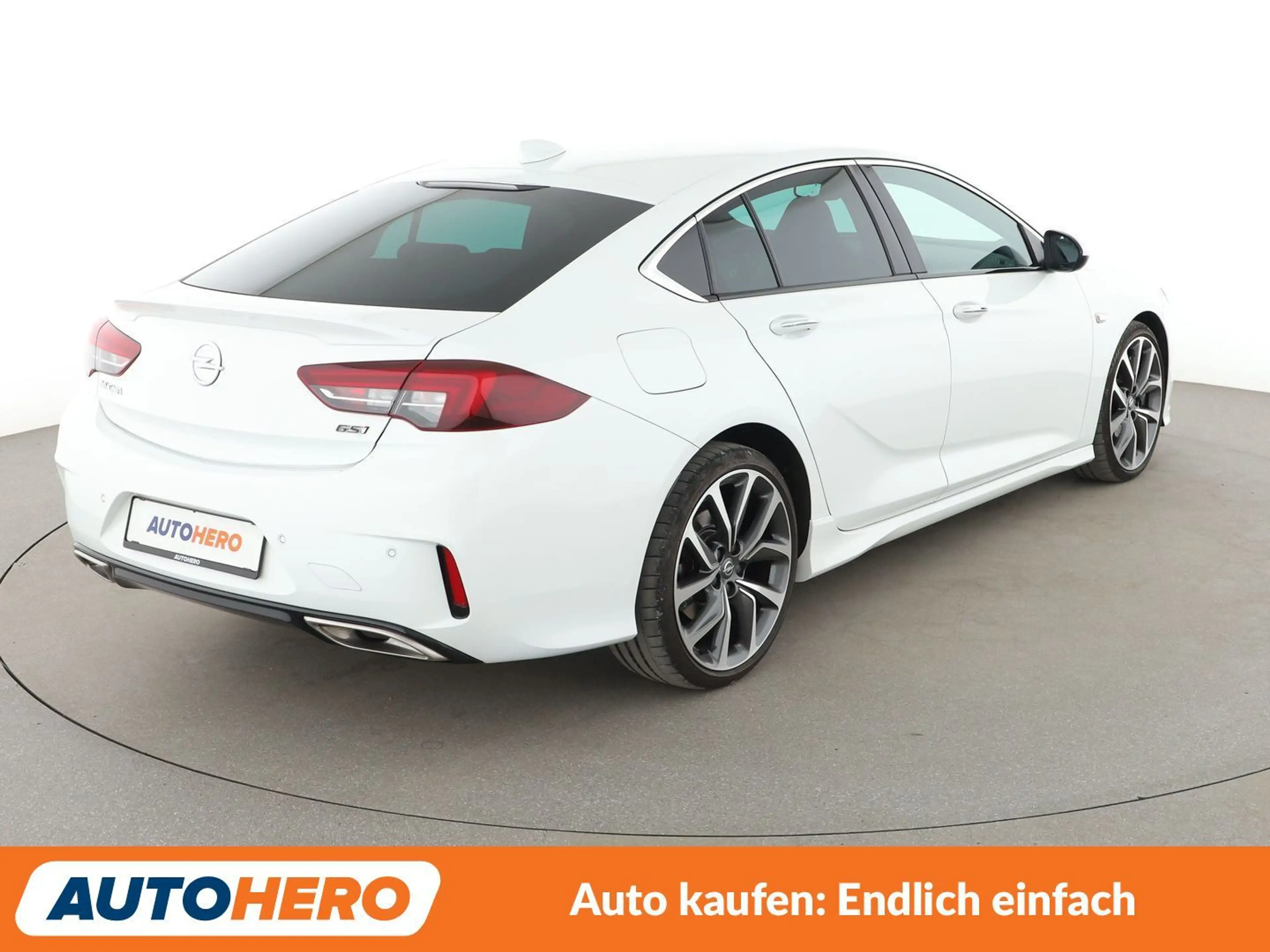 Opel Insignia 2.0 SIDI Turbo GSi 4x4 — photo 6