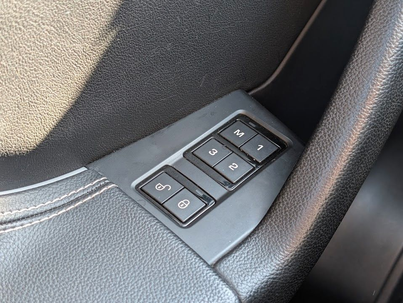 Jaguar F-Pace F-PACE R-Sport AWD 4x4 Sitzh. MOTOR NEU!!! — photo 14