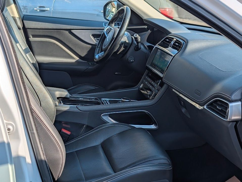 Jaguar F-Pace F-PACE R-Sport AWD 4x4 Sitzh. MOTOR NEU!!! — photo 10